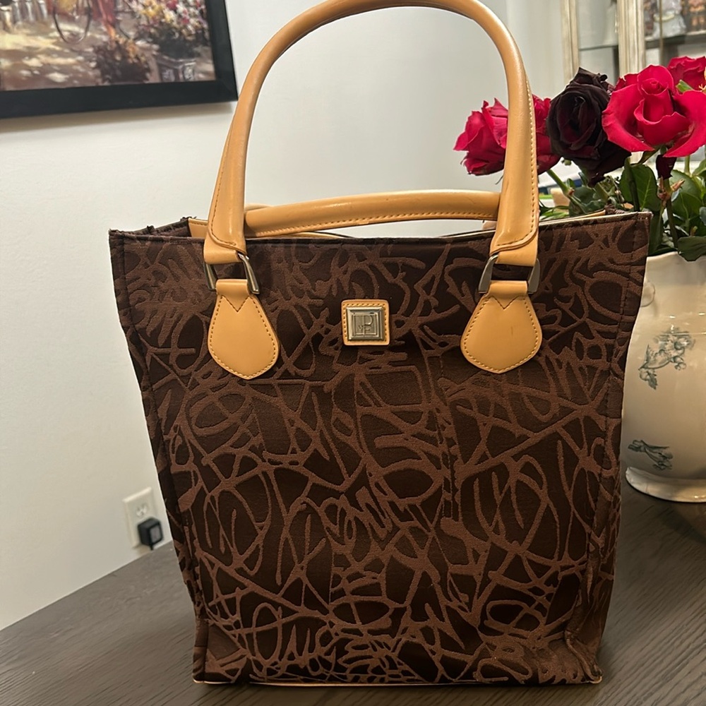 Diane Von Furstenberg tote